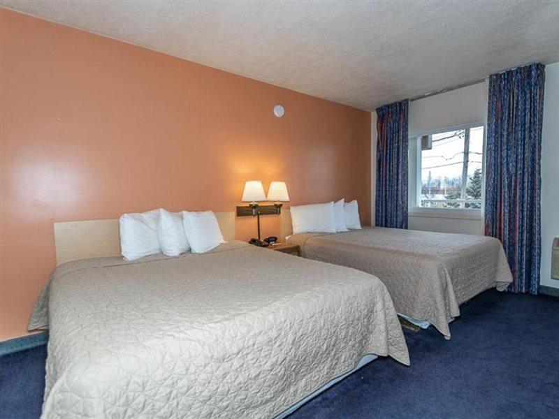Americas Best Value Inn Ashtabula/Austinburg Екстер'єр фото