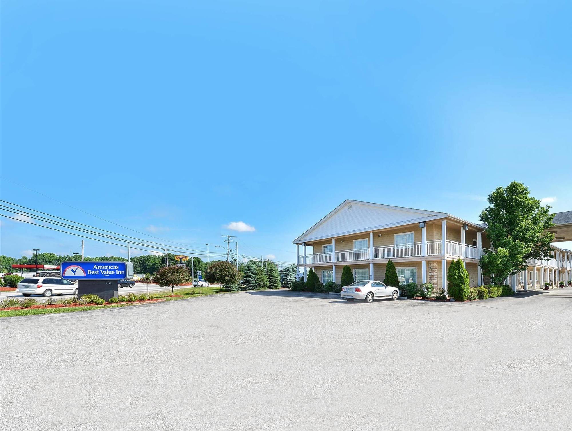 Americas Best Value Inn Ashtabula/Austinburg Екстер'єр фото