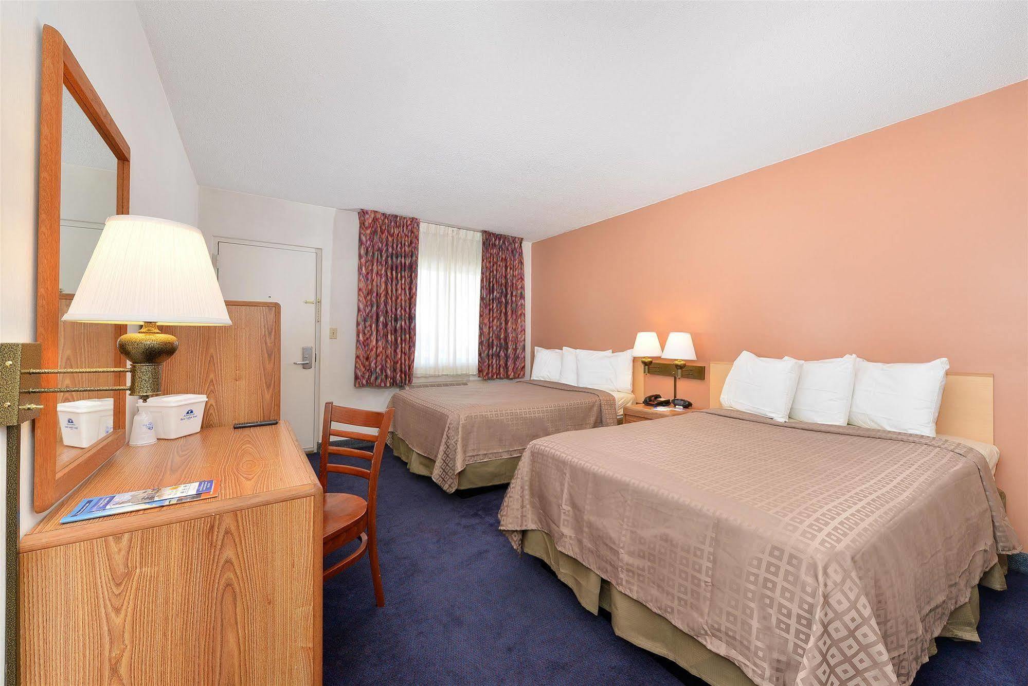 Americas Best Value Inn Ashtabula/Austinburg Екстер'єр фото